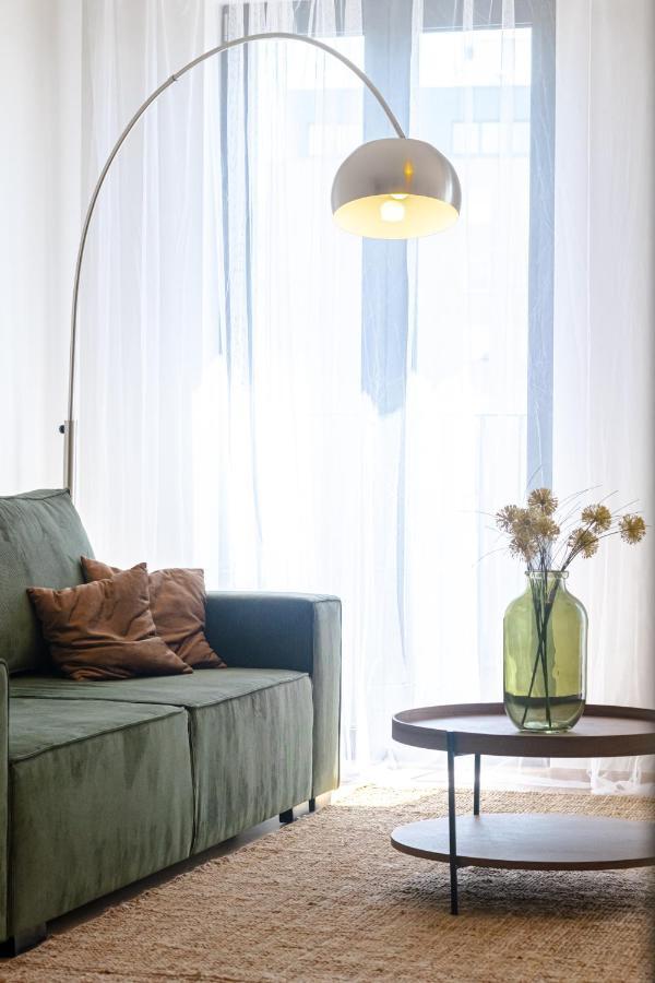 Newly Built Apartment In Vibrant Neighbourhood Praga Zewnętrze zdjęcie