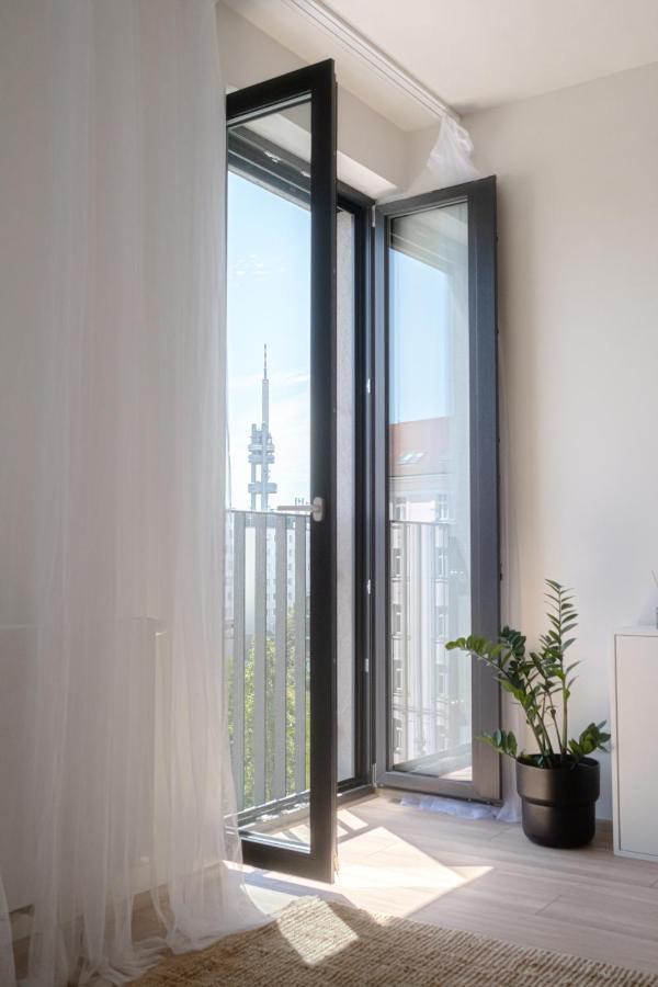 Newly Built Apartment In Vibrant Neighbourhood Praga Zewnętrze zdjęcie