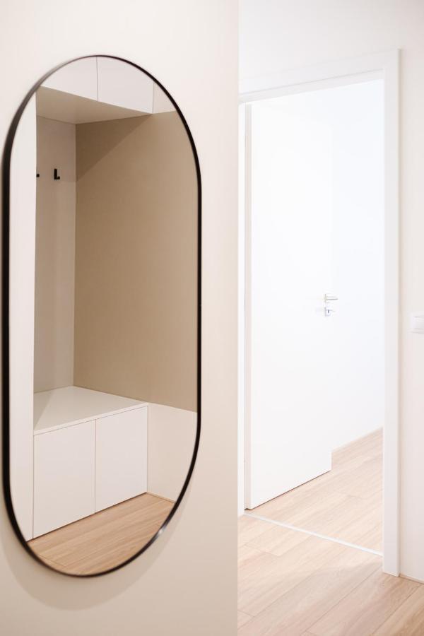 Newly Built Apartment In Vibrant Neighbourhood Praga Zewnętrze zdjęcie