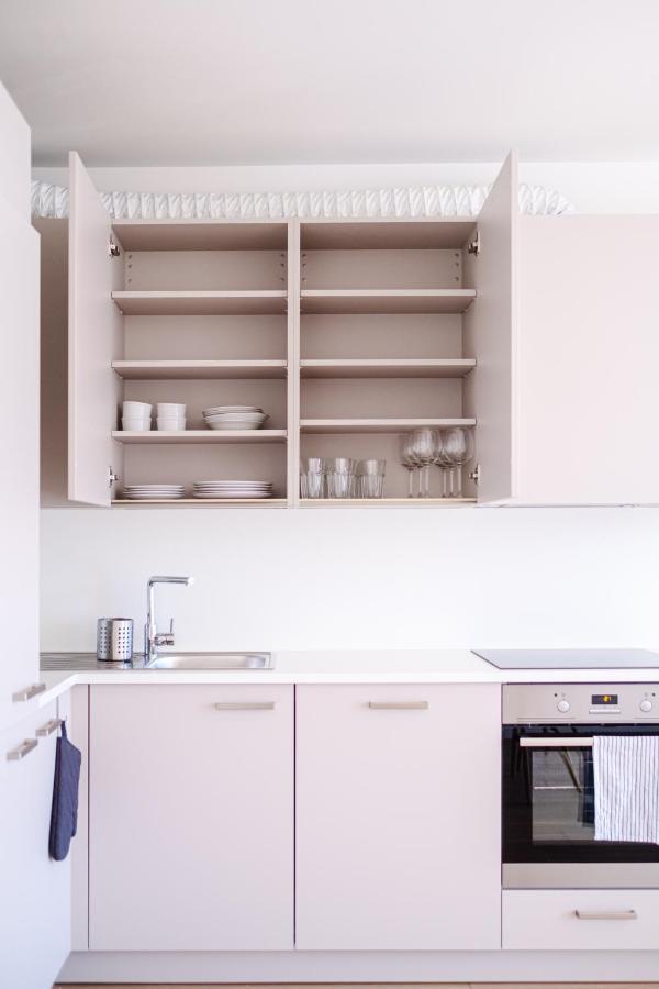 Newly Built Apartment In Vibrant Neighbourhood Praga Zewnętrze zdjęcie